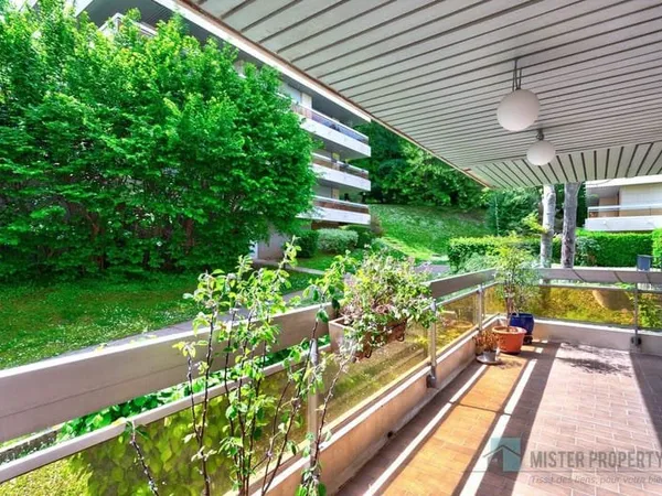 Appartement 4 pièces 94 m²