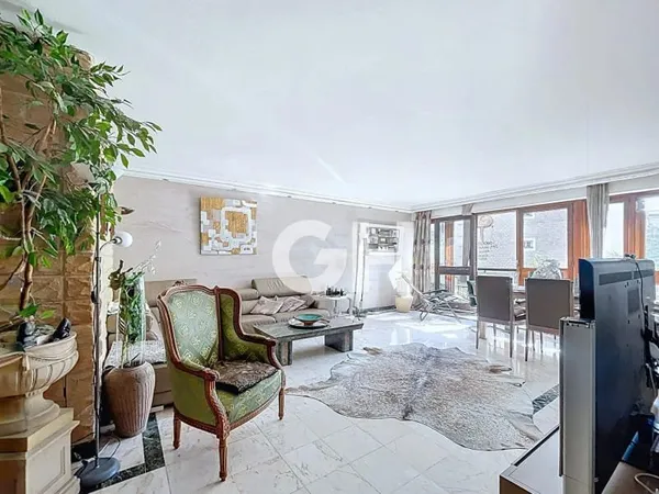 Appartement 4 pièces 98 m²