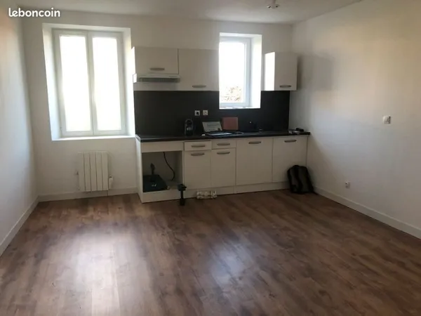 Maison 2 chambres 47 m2 centre BONNEVAL