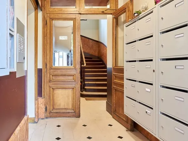 Appartement 3 pièces Paris 10€ Quai de Jemmapes / Canal