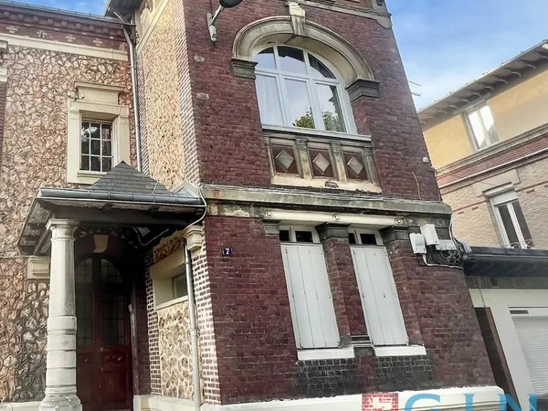 ROUEN GARE / STUDIO
