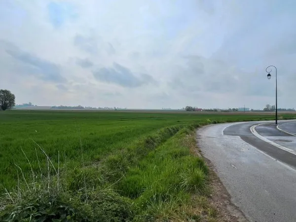 Terrain en individuel 1180 m²