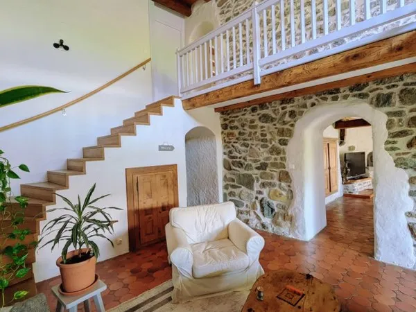 Maison 8 pièces 271 m²