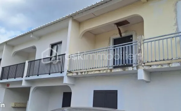 Immeuble 307 m²