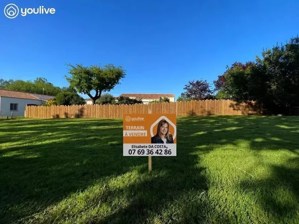 Terrain à vendre de 554 m² à Mouilleron-le-Captif