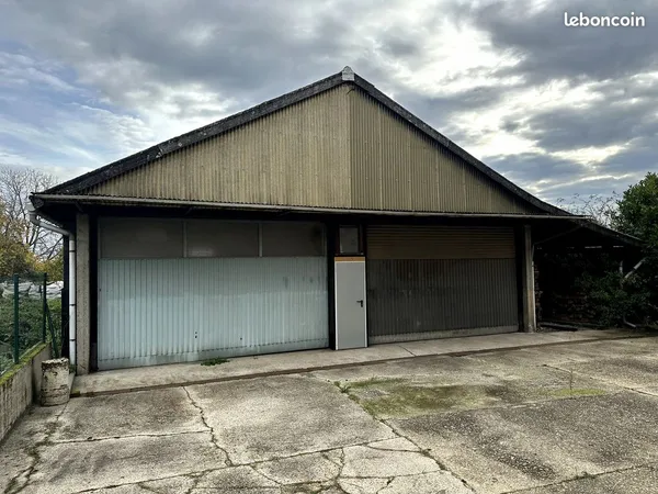 Hall, hangar, entrepôt, stockage, hivernage