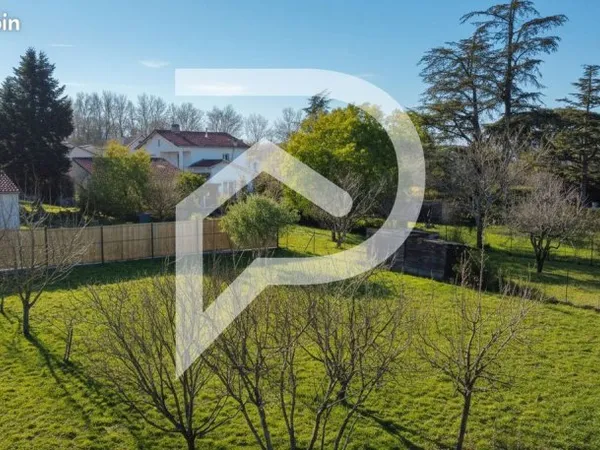 Terrain 577 m² REVEL