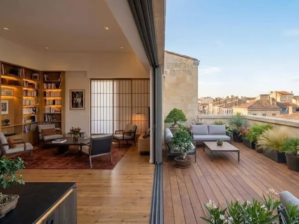 Appartement 4 pièces 150 m²