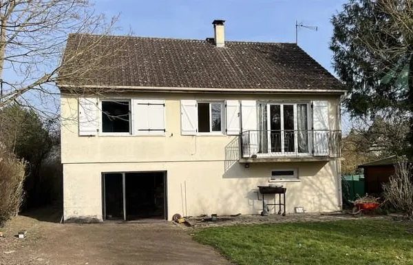77 - Villemaréchal, maison louée, 4 pièces 92 m2, terrain 95
