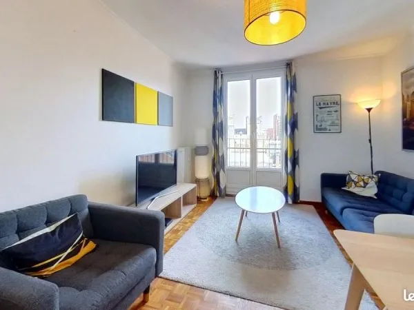 Chambre meublée en colocation - T4 rénové - 420 tout inclus - Le Havre