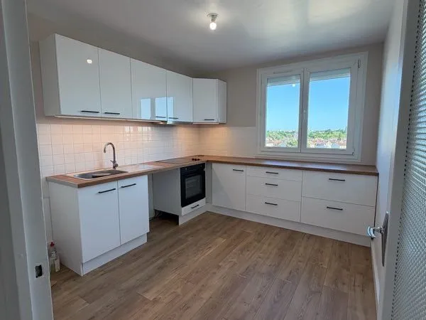 Appartement refait à neuf non meublé