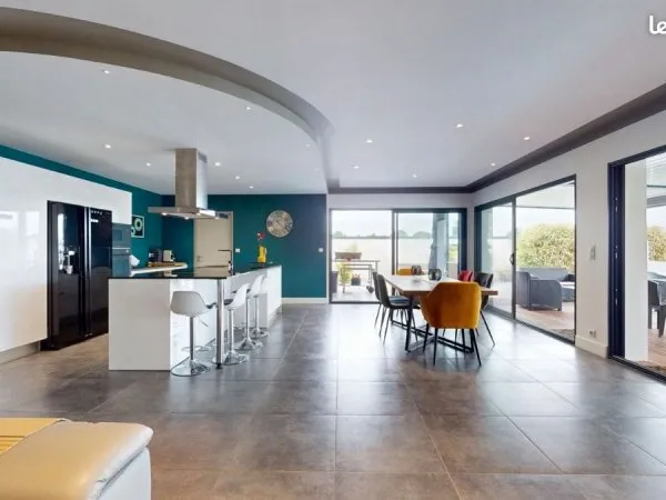 Maison comtemporaine 175m2