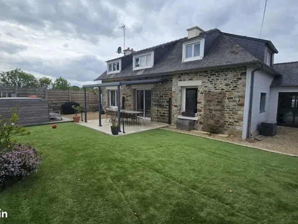 Propriété 6 pièces 146 m²