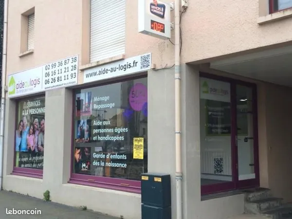 Bureau 80m² vitrine de 6m