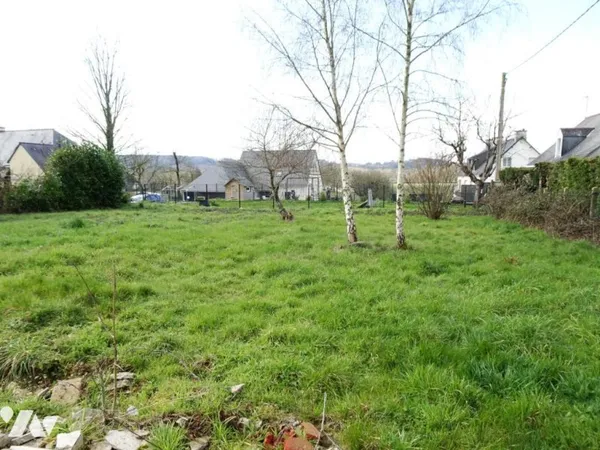 Terrain 623 m²