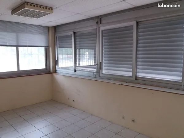 Bureaux à louer Avignon 105 m²