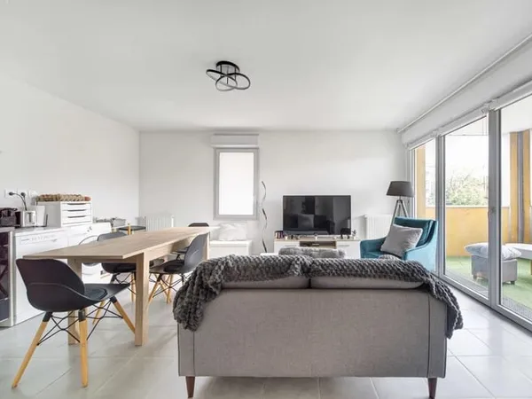 Toulouse Purpan Appartement T3 avec terrasse et parking en s