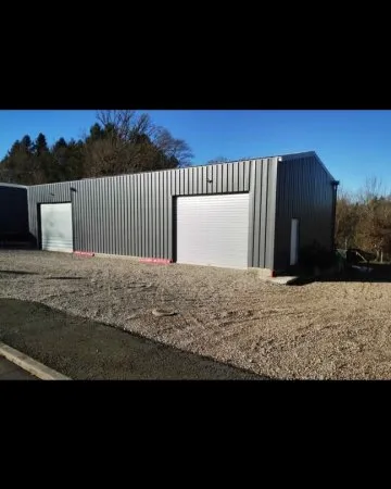 Local 156 m²