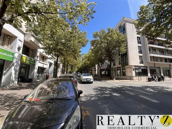Local commercial 72 m²