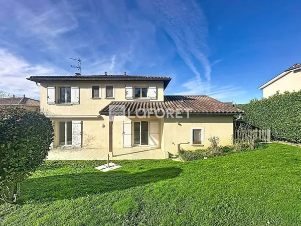 Maison 5 pièces 133 m²