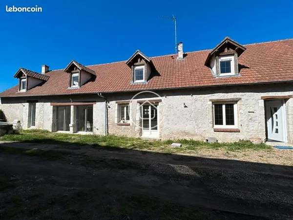 Maison 9 pièces 285 m²