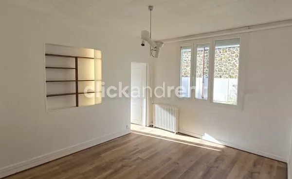 Maison de plain-pied refaite à neuf - Calme et nature à 10 min de la gare RER Paris-Magenta