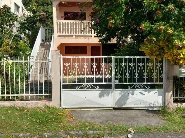 Immeuble 6 pièces 154 m²