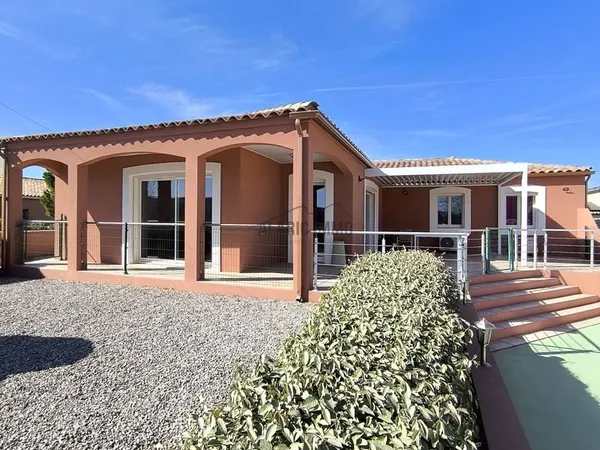 Villa 7 pièces 147 m²