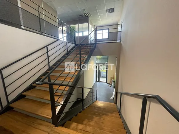 Bureaux Lattes 195 m2