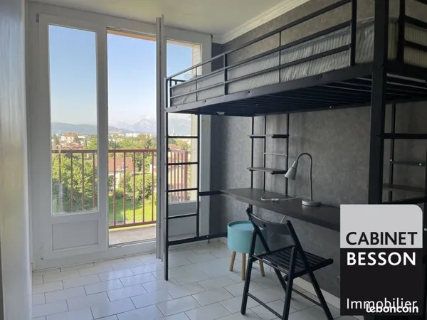 Appartement 1 pièce 9 m²