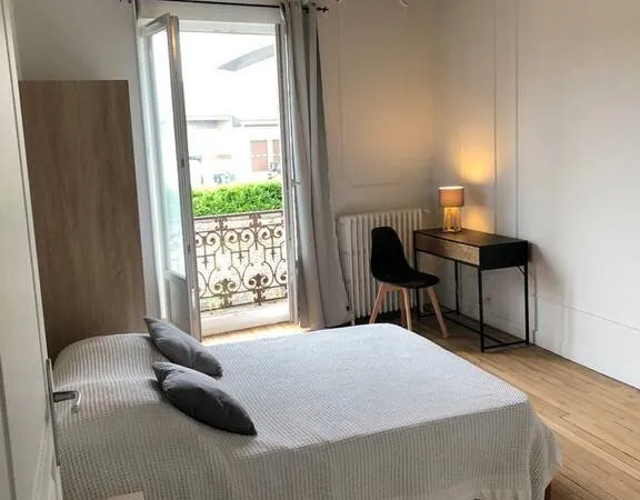 Appartement 6 pièces 105 m²
