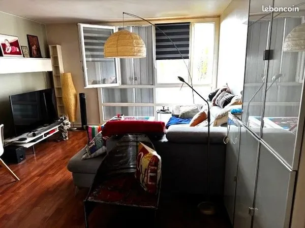 Appartement F3 rénové 64 m2