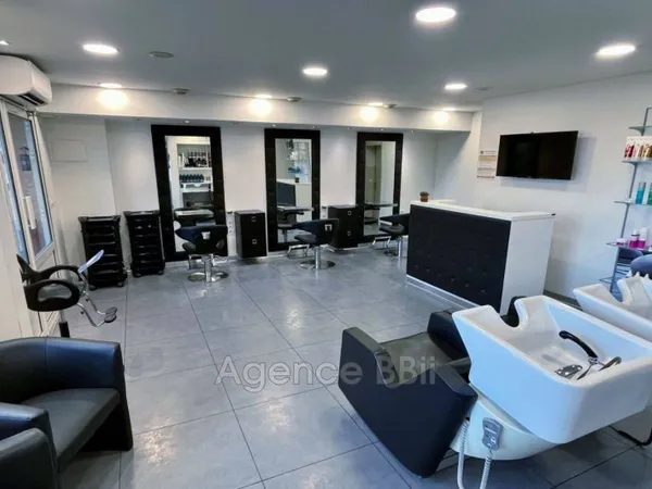 Boutique 50 m²