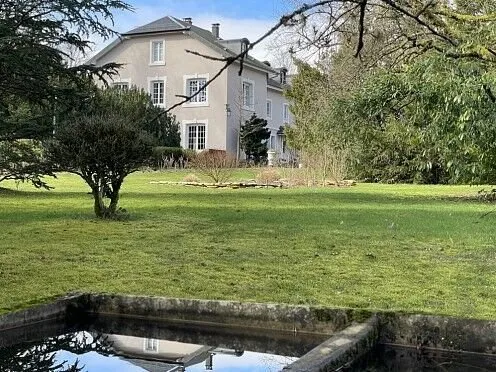 Réf: 11040*** Axe Mulhouse - Belfort: Maison de Maître avec charme & cachet env. 450 m² + dépendance
