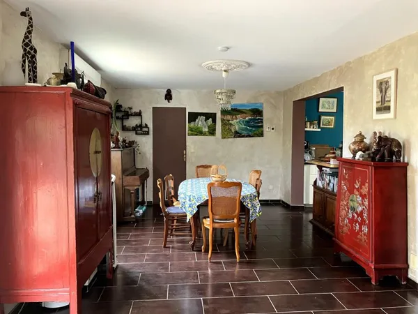 TRES BELLE MAISON FAMILIALE - 147 m²- GUILLIGOMARC'H
