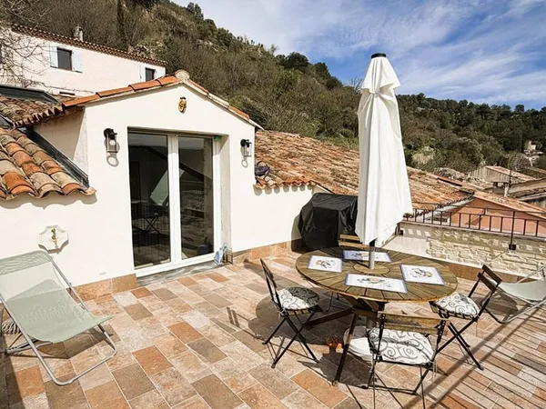 Maison 5 pièces 200 m²