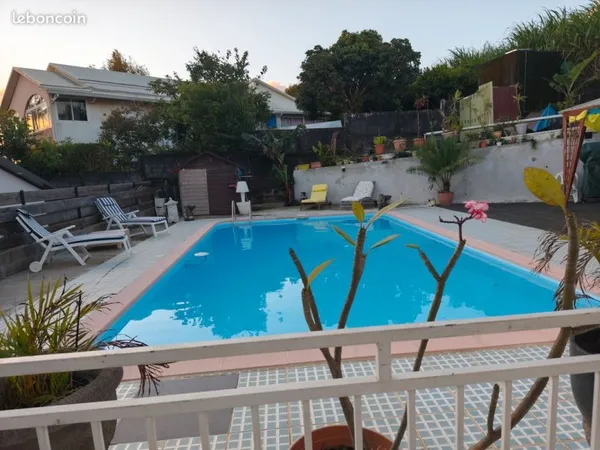 Villa piscine 5 chambres location saint pierre