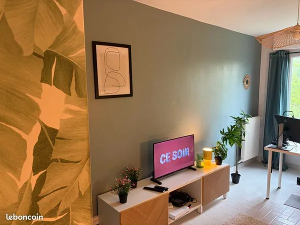 Studio lumineux 20 m² - Gare à 10 min - Environnement calme - Proche commerces & bords de Seine