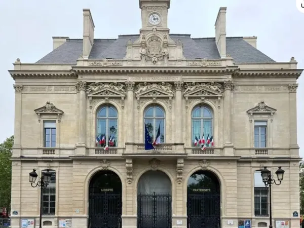 Boutique 378 m² PARIS