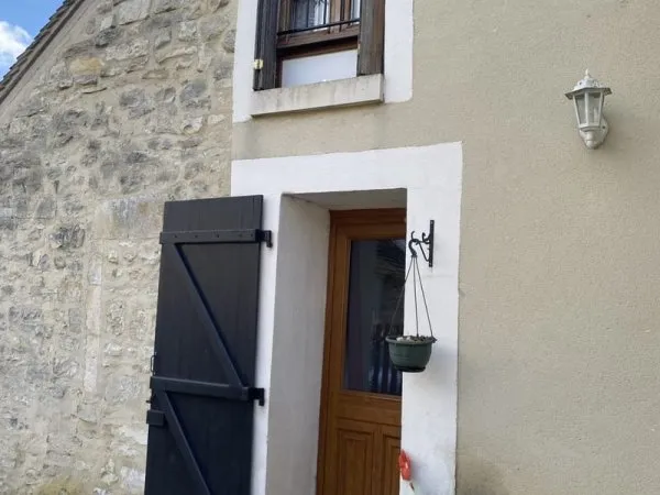A vendre charmante maison de village située dans la vallée d