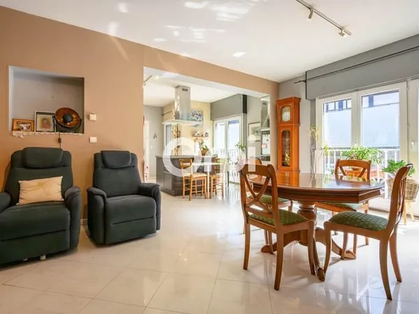 Appartement 4 pièces 91 m²