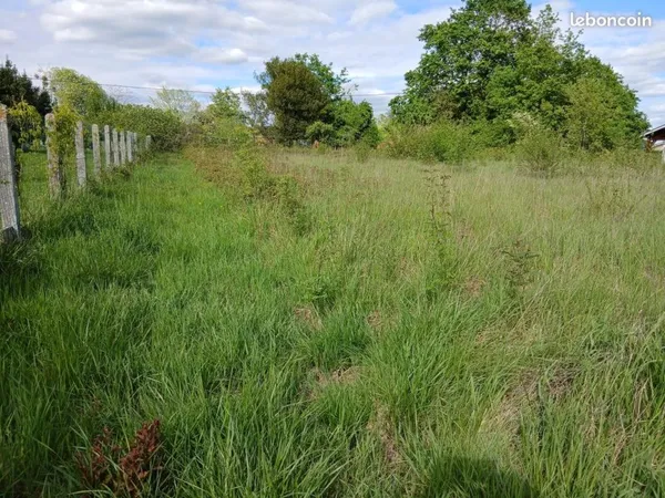 Terrain 1624m2 Guîtres (33230)