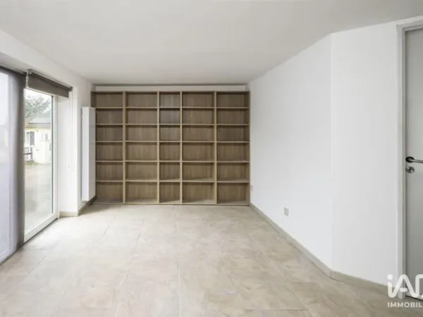 Commerce 3 pièces 270 m²