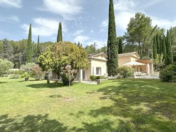 Maison Aix En Provence 10 pièce(s) 281 m2