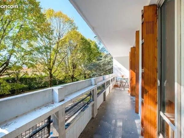 Appartement 3 pièces 69 m²