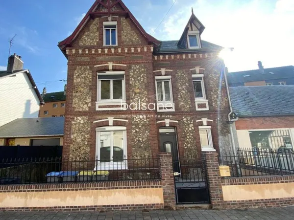 Maison 6 pièces 140 m²