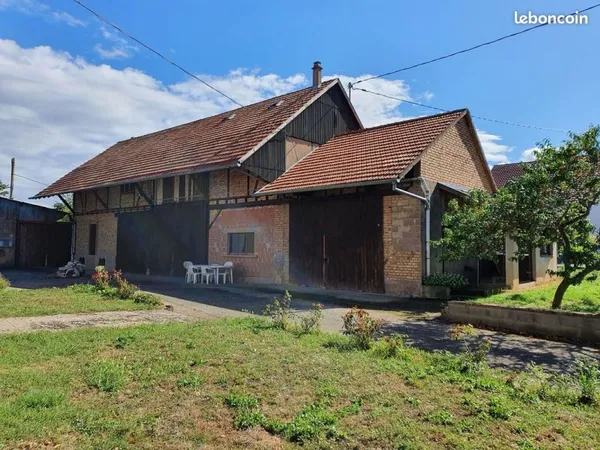 Maison 15 pièces 300 m²