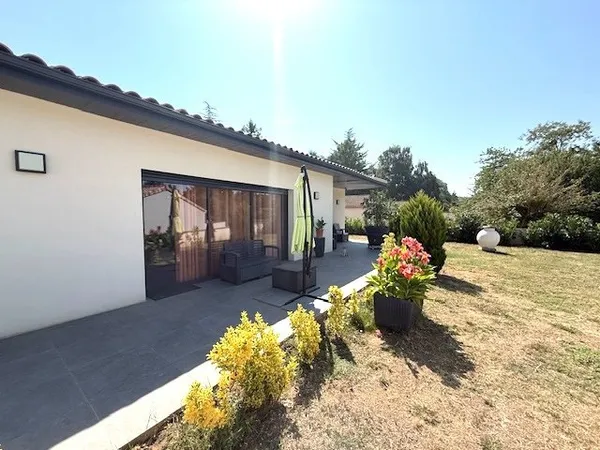 SAINT JEAN DU FALGA : VILLA RECENTE DE PLAIN PIED A VENDRE D