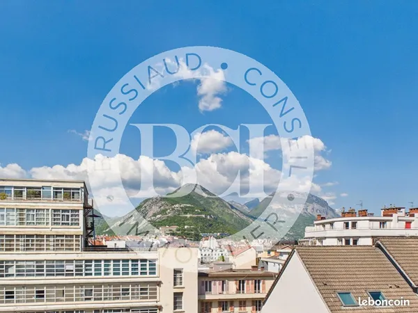 Appartement 5 pièces 120 m²