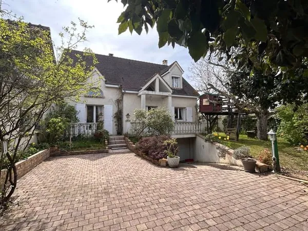 Maison 5 pièces 155 m²